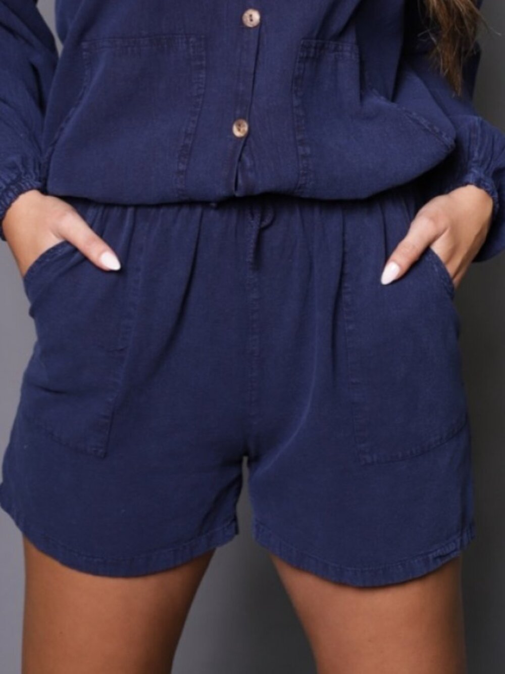 Black Osca Shorts